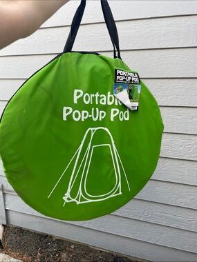 Pop-Up Pod Gigatent Portable Privacy Tent - Bright Green